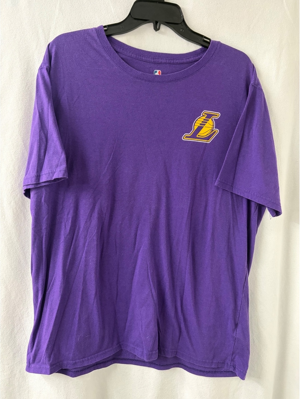 Los Angeles Lakers LeBron James #6 Purple NBA T-Shirt Men’s XL